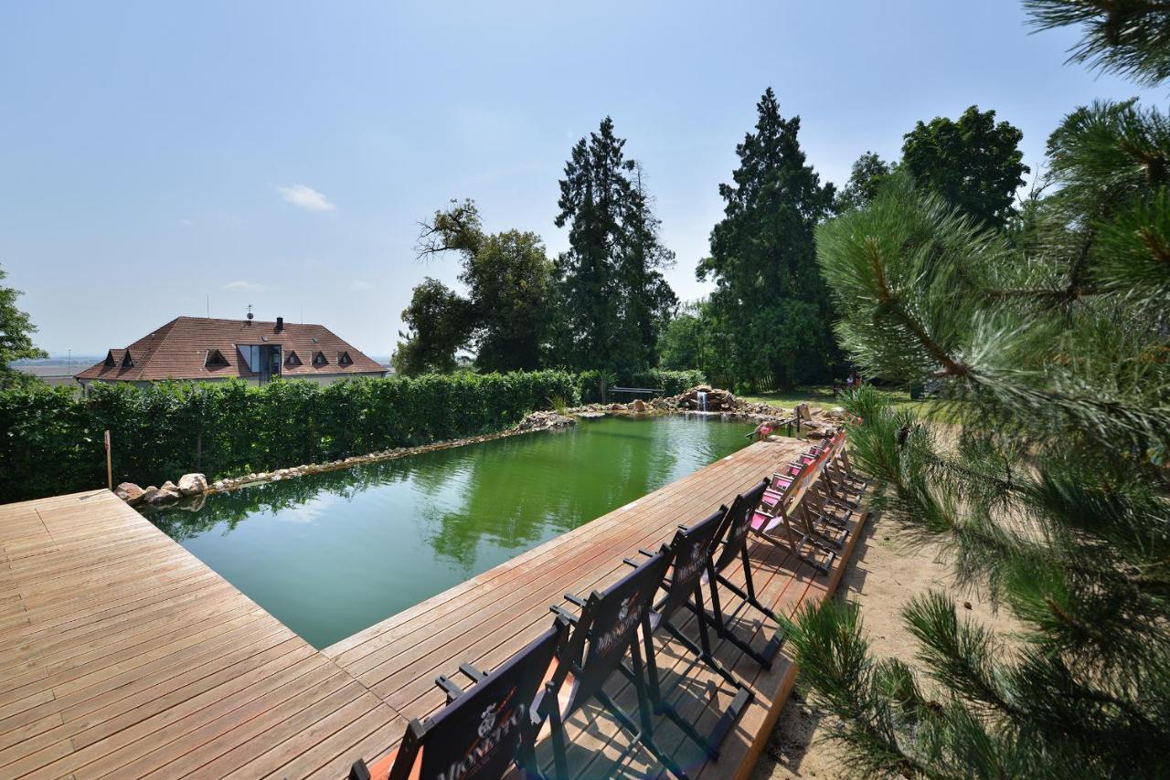 Chateau Loucen Garden Retreat Kültér fotó