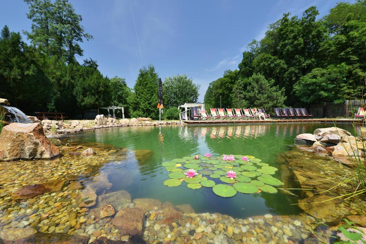 Chateau Loucen Garden Retreat Kültér fotó