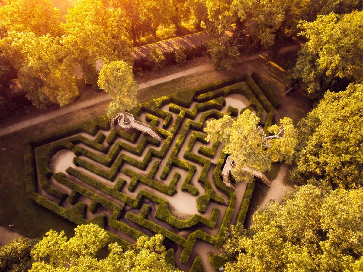 Chateau Loucen Garden Retreat Kültér fotó