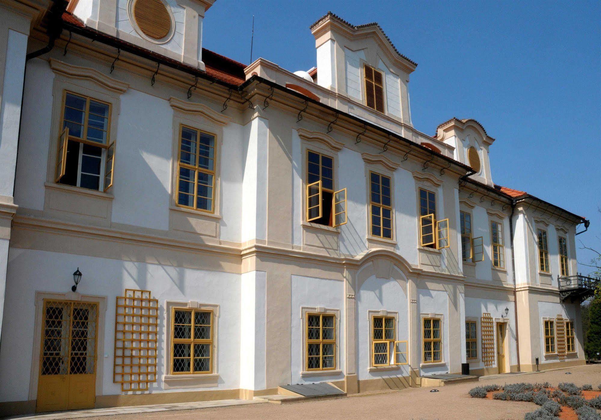 Chateau Loucen Garden Retreat Kültér fotó